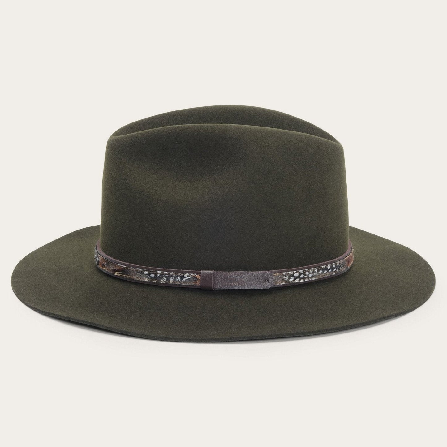 Well Tailored Garment with a Graceful Silhouette