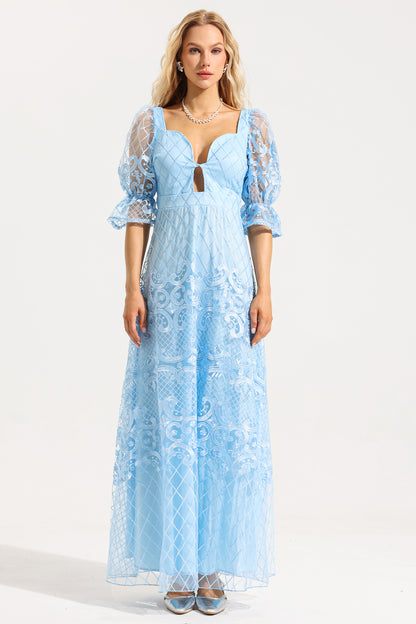Beautifully Crafted Dress in a Classic Style