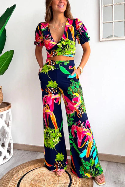 Elegantly Styled Pants for Everyday Wear