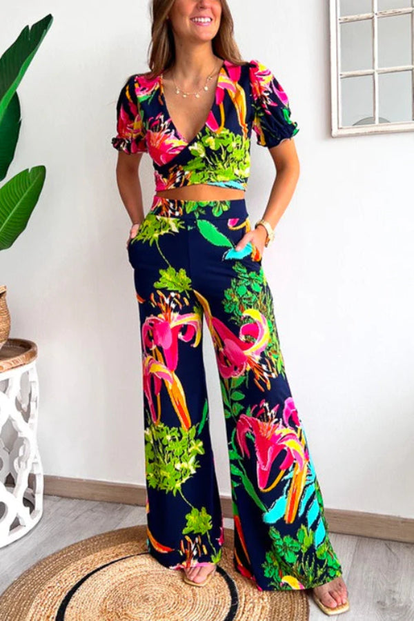 Elegantly Styled Pants for Everyday Wear