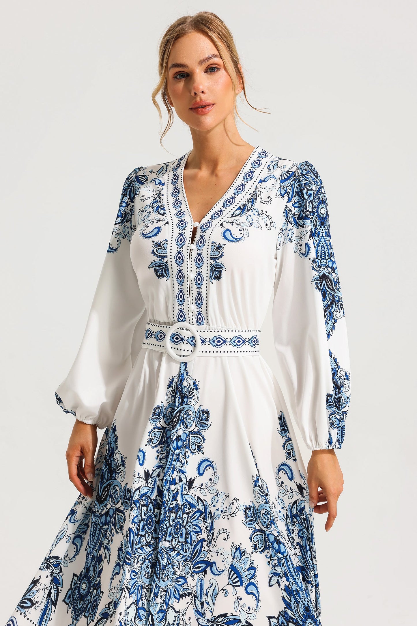 A Vintage Style Dress with Delicate Timeless Details