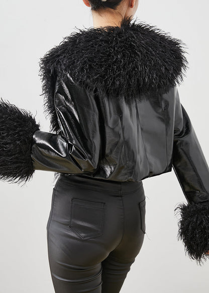 Classic Vintage & Enduringly Stylish Coat