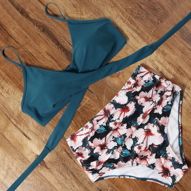 Classic Vintage & Enduringly Stylish Swimsuit