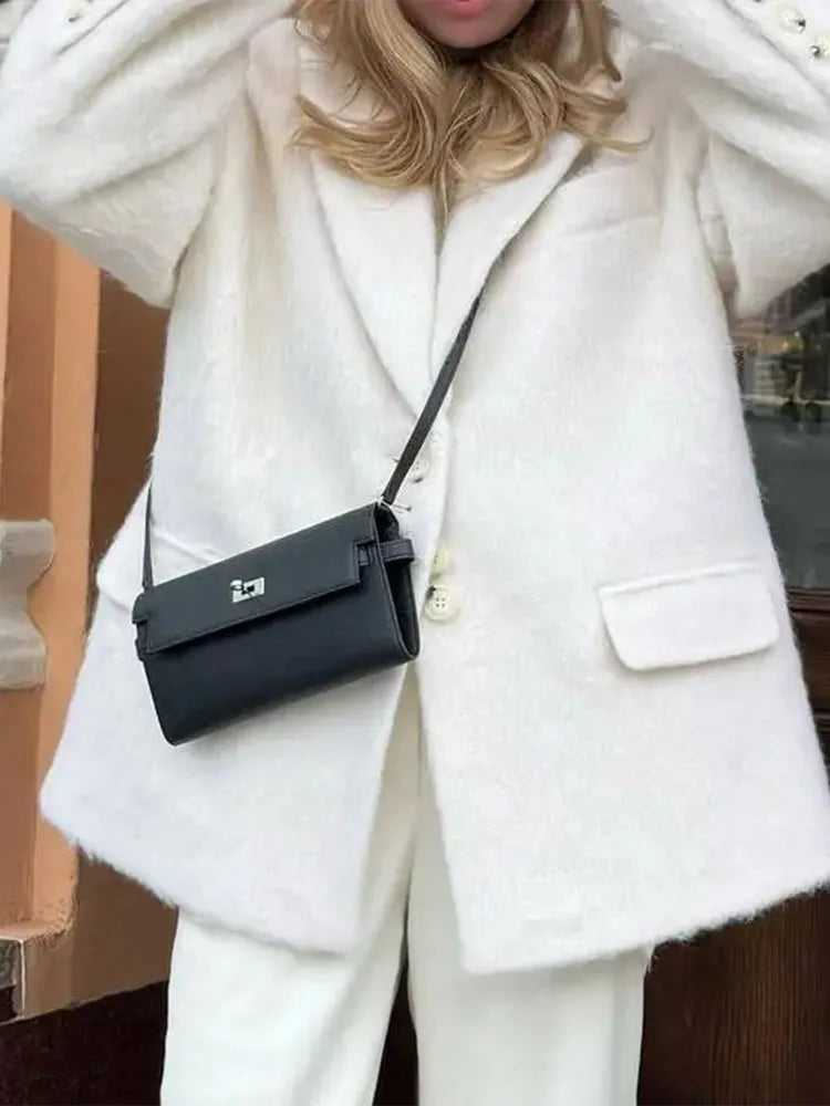 Classic Vintage & Enduringly Stylish Coat