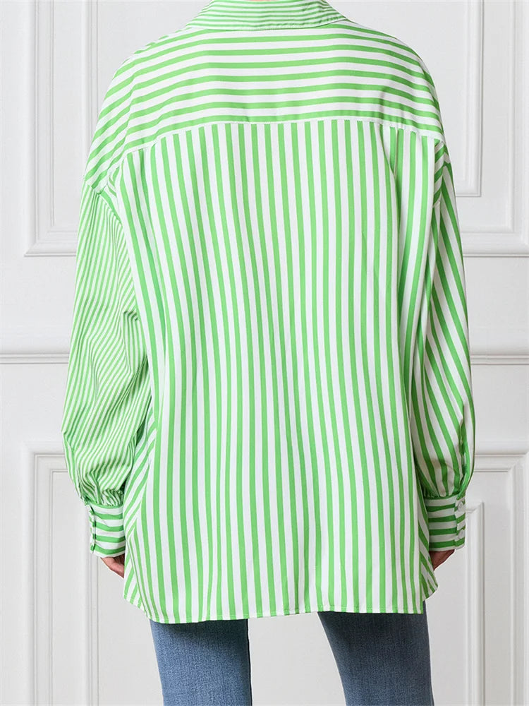 Elegantly Styled Blouse for Everyday Wear