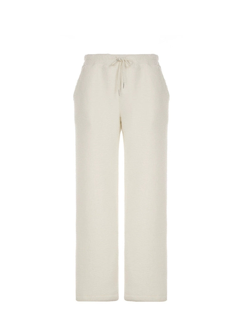 Elegantly Styled Pants for Everyday Wear