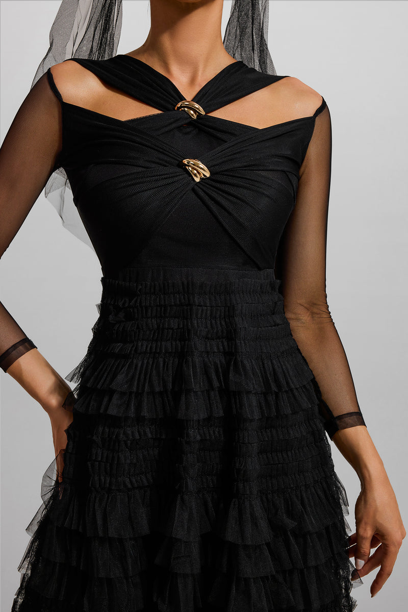 Classic Vintage Dress with a Flattering Fit