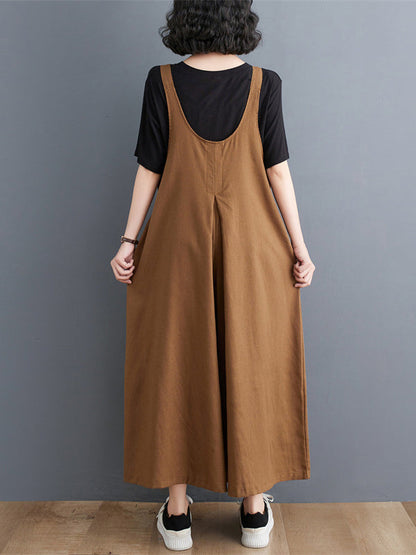A Vintage Style Pants with Delicate Timeless Details