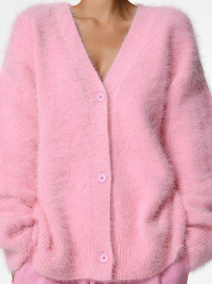 Effortlessly Elegant Cardigan with a Timeless Design