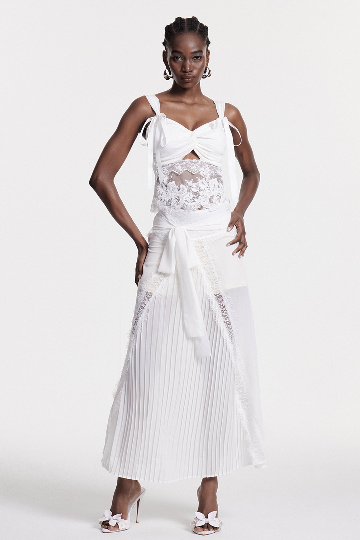 Beautifully Crafted Dress in a Classic Style