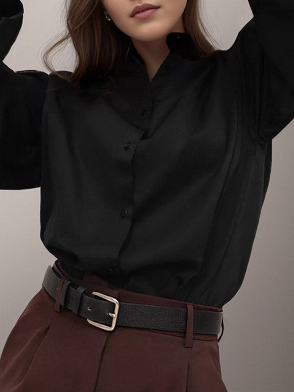 Sophisticated Blouse with a Clean Classic Look