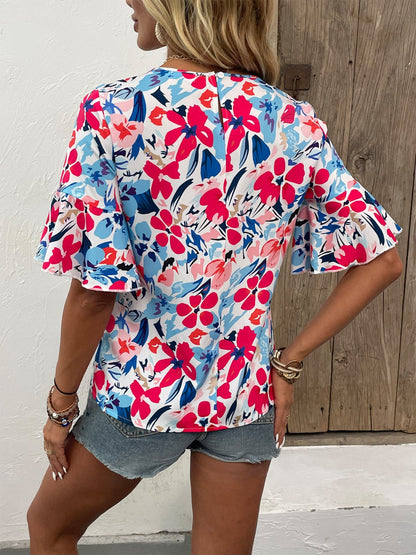 Sophisticated Blouse with a Clean Classic Look