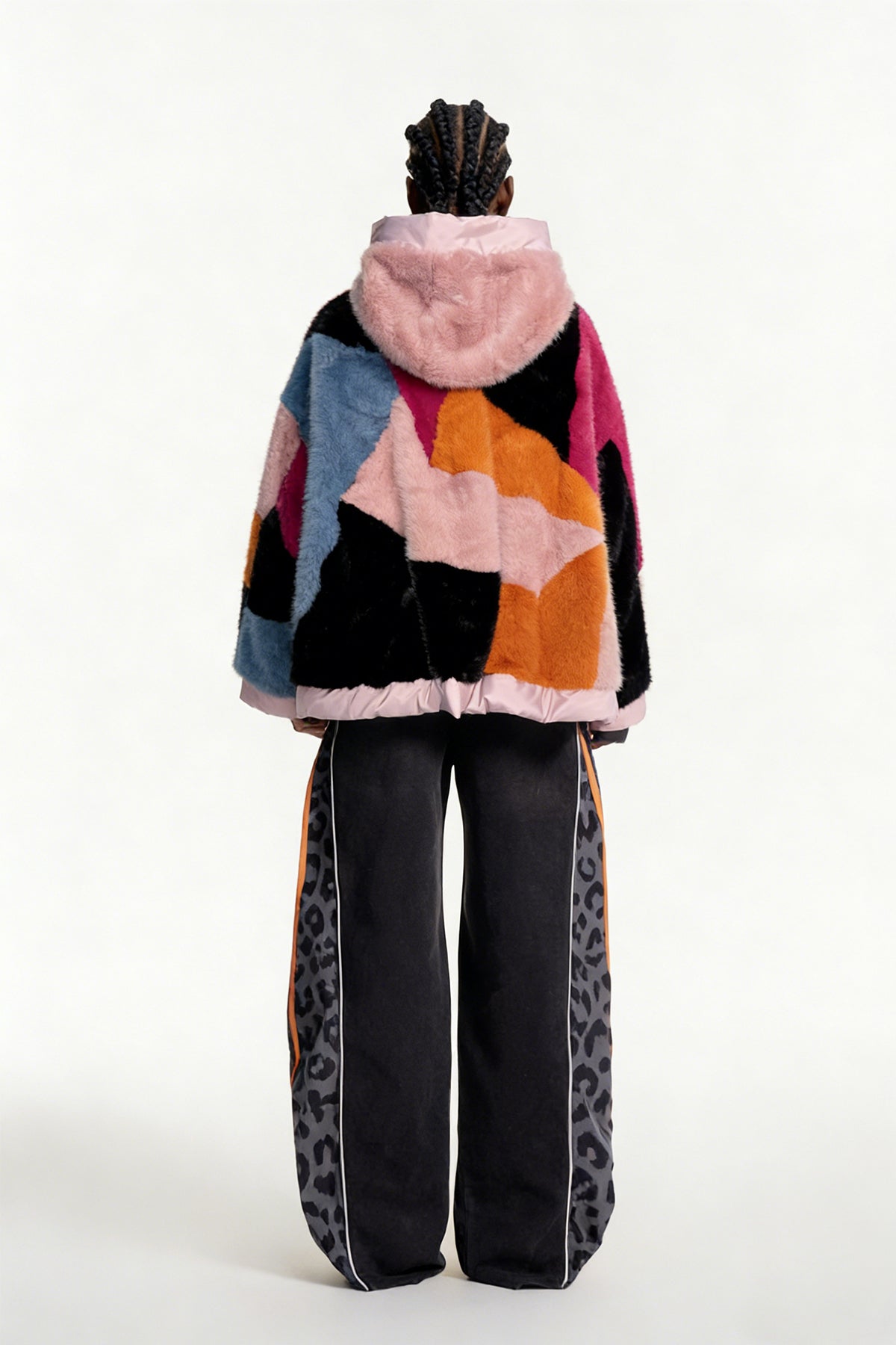 Gracefully Styled Jacket for Any Occasion