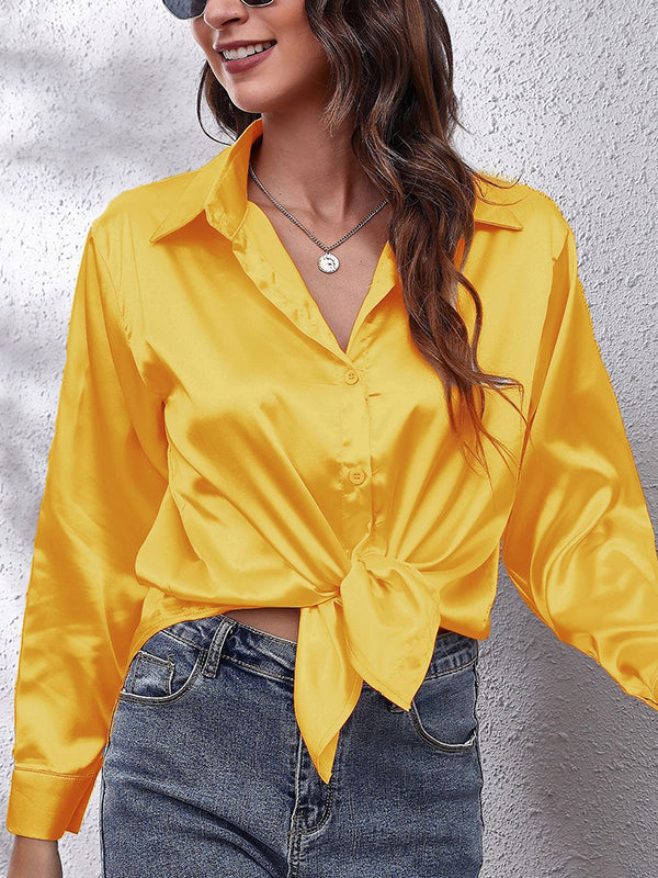 Classic Vintage Blouse with a Flattering Fit