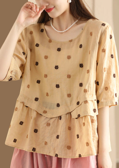 Elegantly Styled Blouse for Everyday Wear