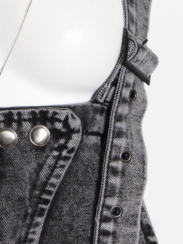 Gracefully Styled Garment for Any Occasion