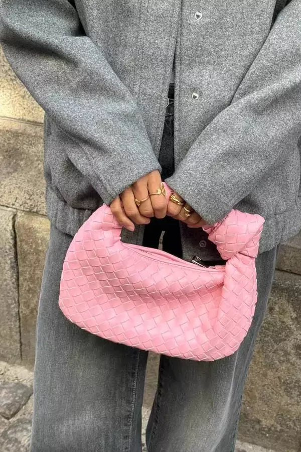Polished Bag with an Effortless Classic Look