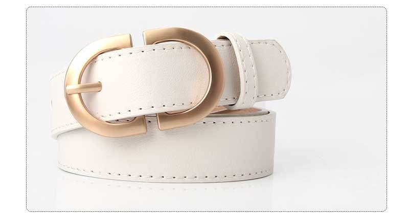 Effortlessly Elegant Garment with a Timeless Design