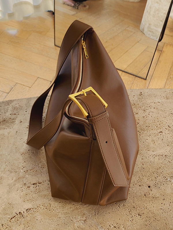 Polished Bag with an Effortless Classic Look