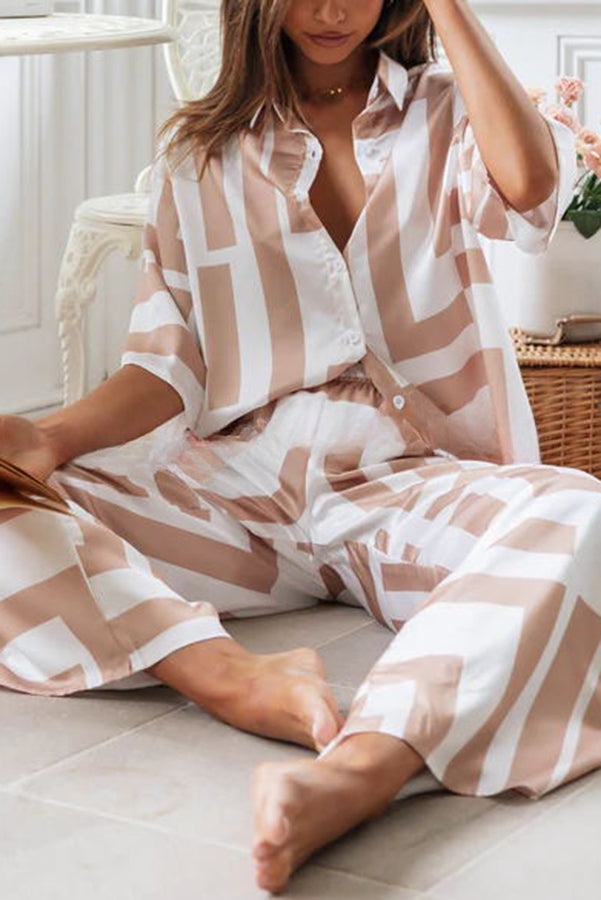Elegantly Styled Blouse for Everyday Wear