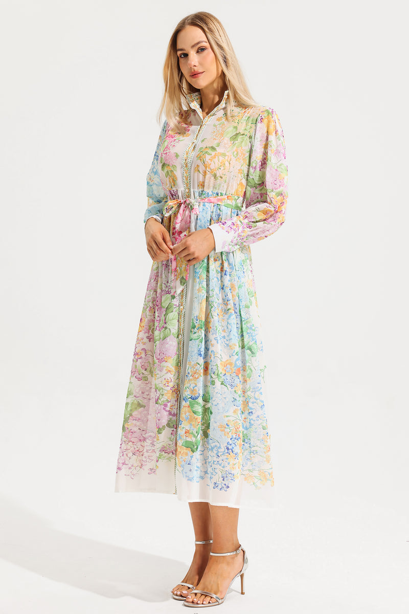 Beautifully Finished Dress in a Timeless Design