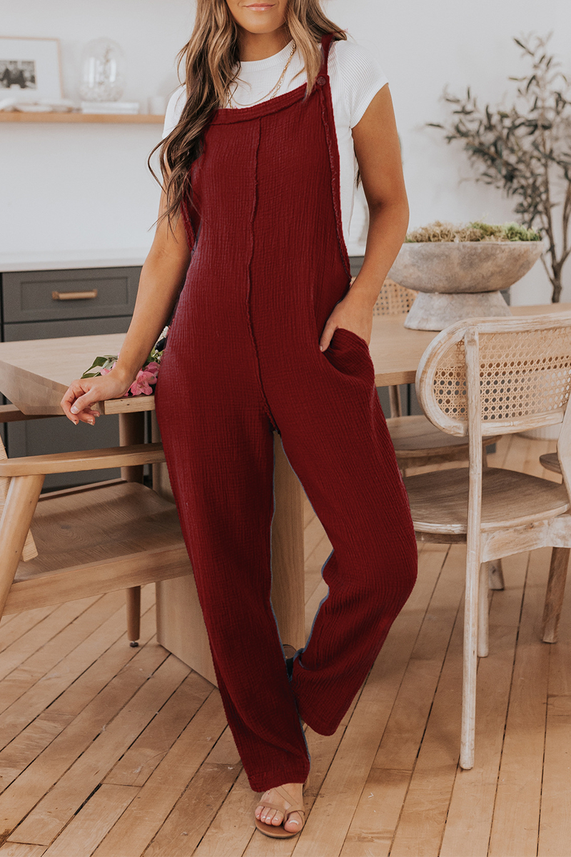 Sophisticated Garment with a Clean Classic Look