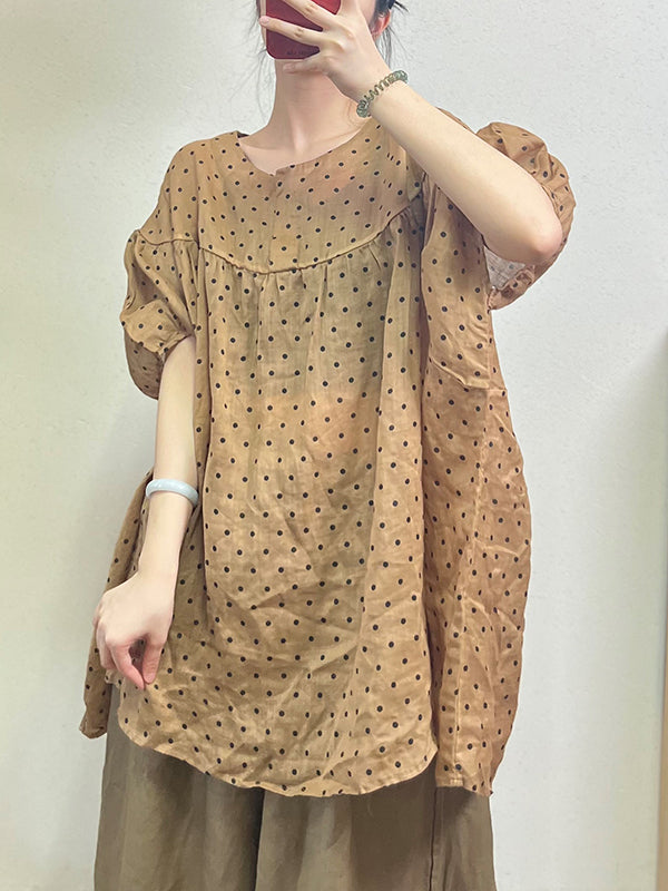 Classic Vintage Blouse with a Flattering Fit