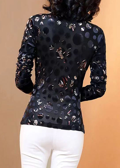 Classic Vintage Top with a Flattering Fit
