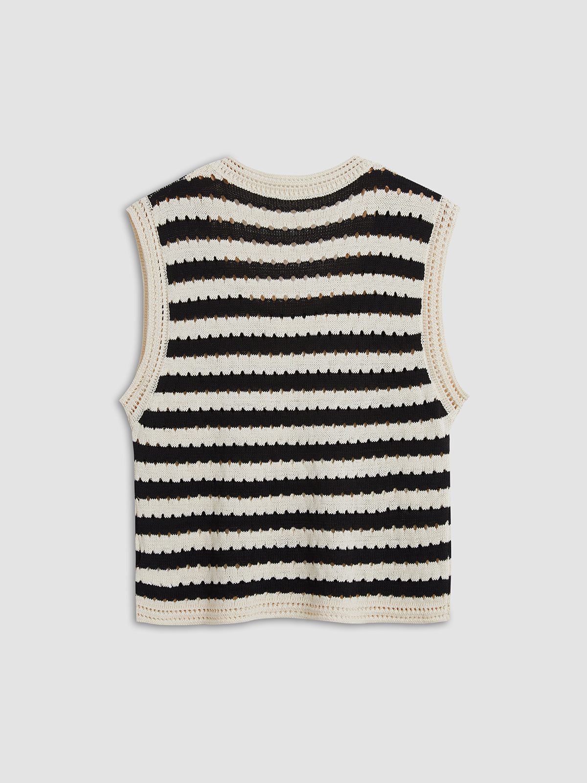 Beautifully Crafted Sweater in a Classic Style