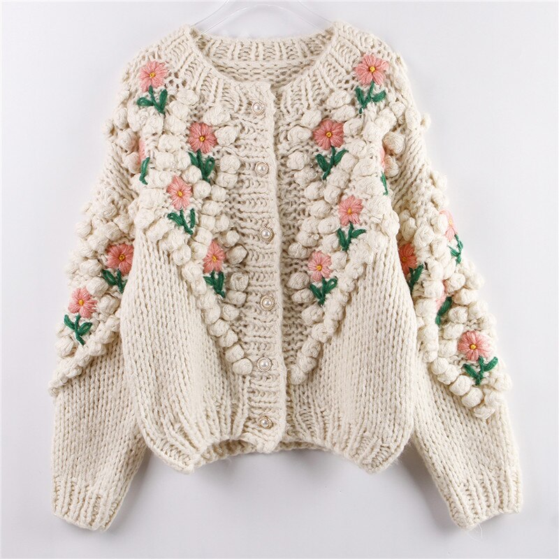 Effortlessly Elegant Cardigan with a Timeless Design