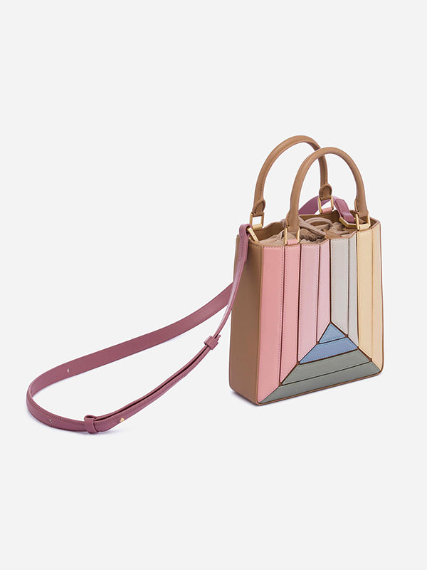 Beautifully Crafted Bag in a Classic Style