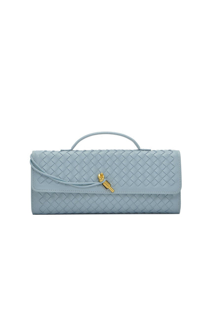 Sophisticated Bag with a Clean Classic Look