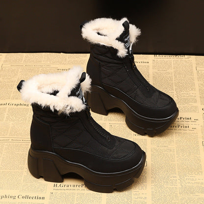 Beautifully Finished Boots in a Timeless Design