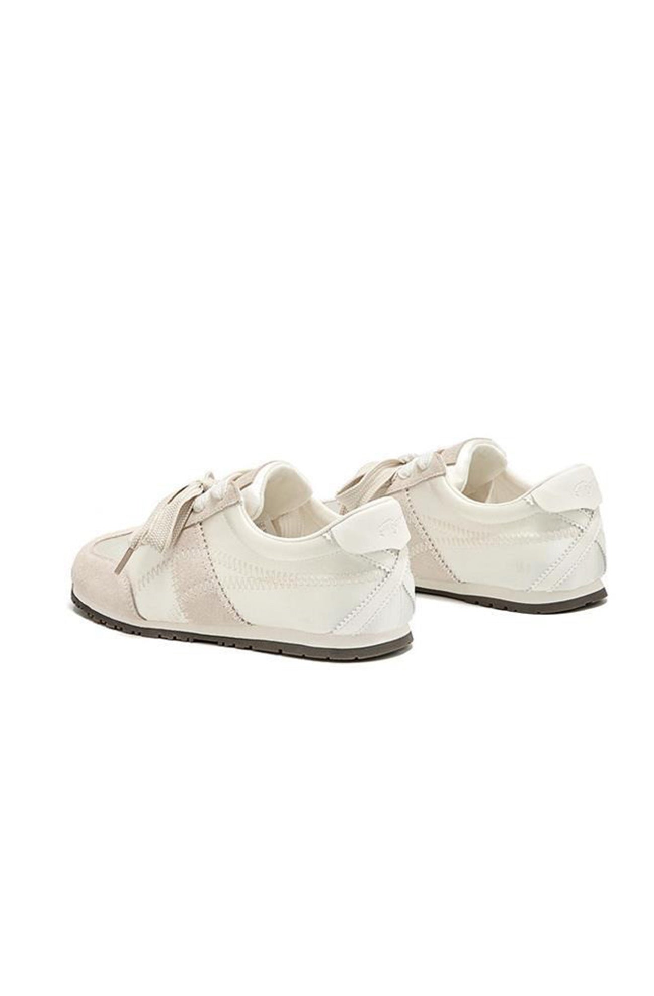 Elegantly Styled Sneakers for Everyday Wear