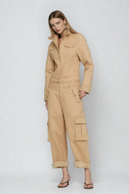 Beautifully Crafted Pants in a Classic Style