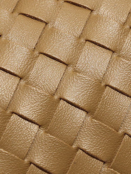 Elegantly Styled Bag for Everyday Wear