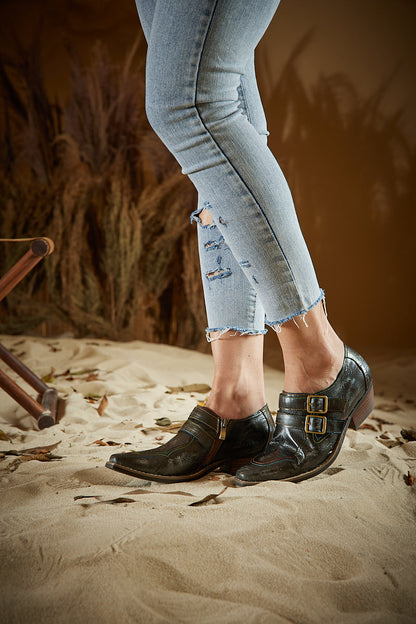 Classic Vintage & Enduringly Stylish Shoes