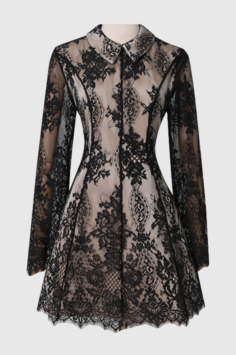 Classic Vintage Dress with a Flattering Fit