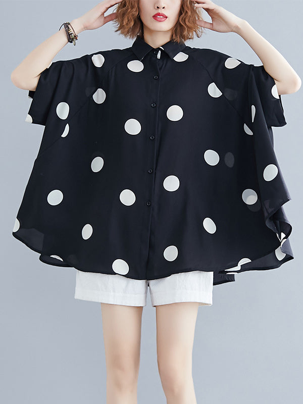 Classic Vintage Blouse with a Flattering Fit