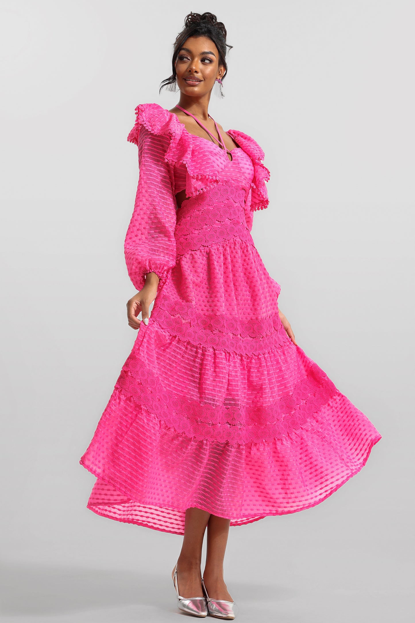 Effortlessly Elegant Dress with a Timeless Design