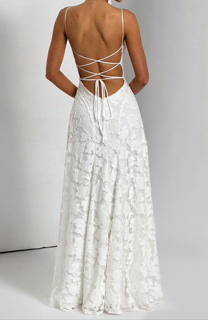 A Vintage Style Dress with Delicate Timeless Details