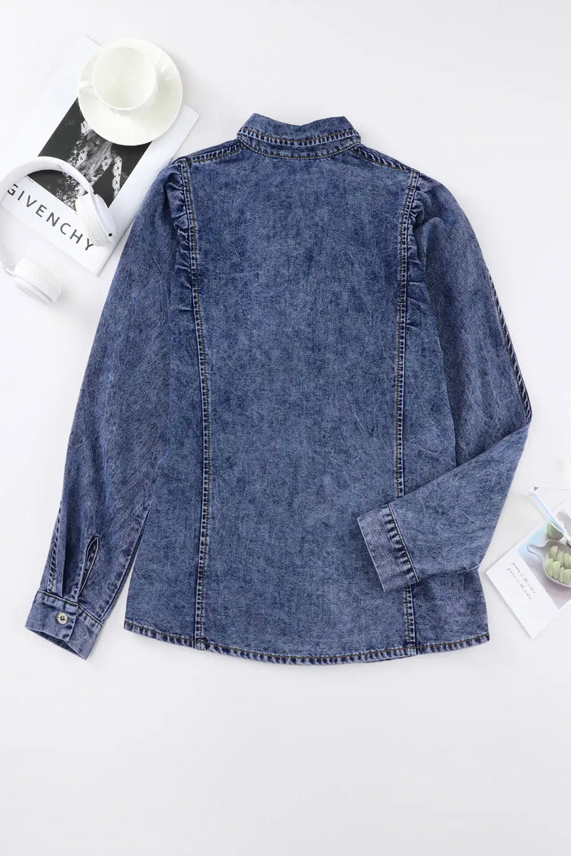 Elegantly Styled Jacket for Everyday Wear