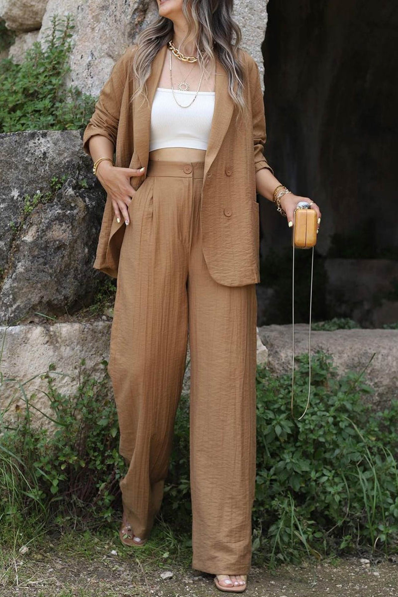 Beautifully Crafted Pants in a Classic Style