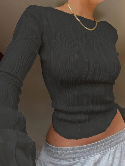 Classic Vintage Blouse with a Flattering Fit