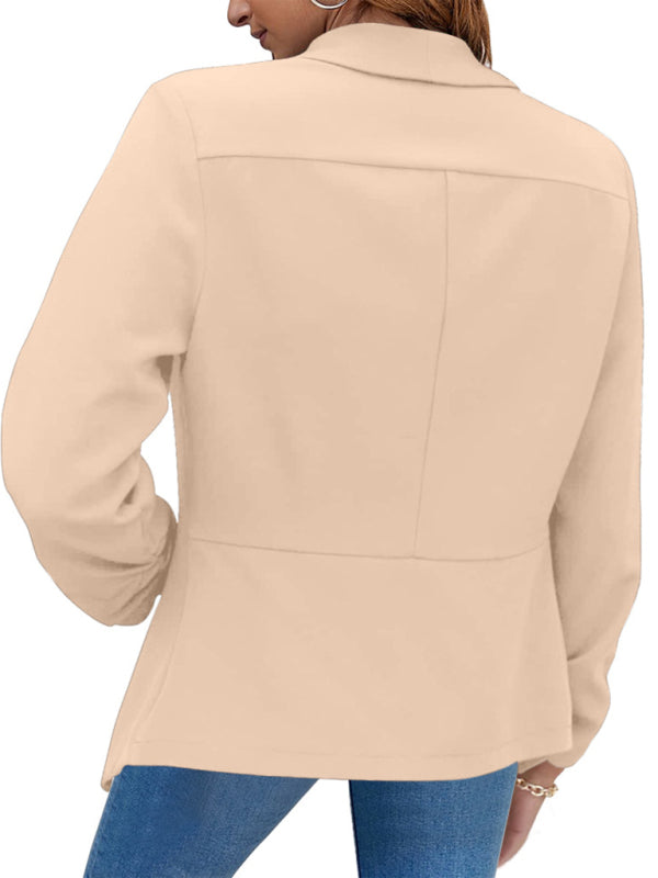Beautifully Finished Coat in a Timeless Design