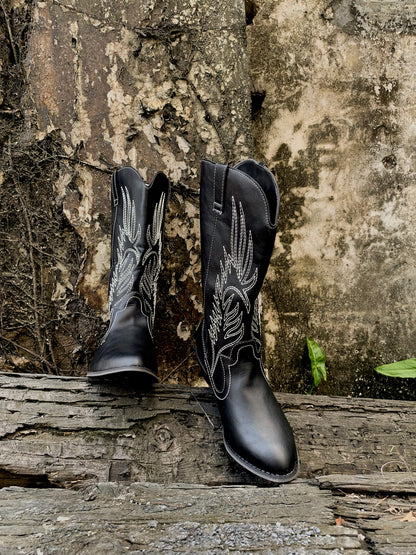 Classic Vintage & Enduringly Stylish Boots