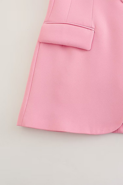 Gracefully Styled Garment for Any Occasion
