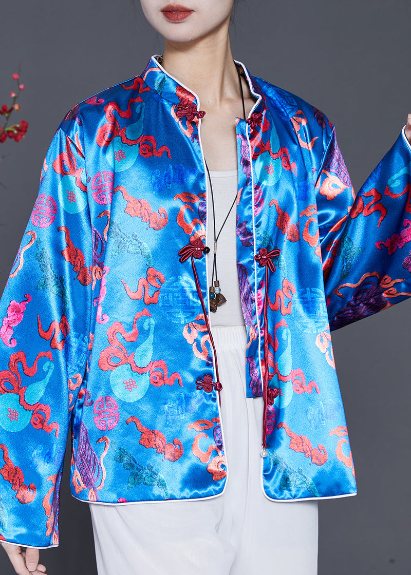 Beautifully Finished Coat in a Timeless Design
