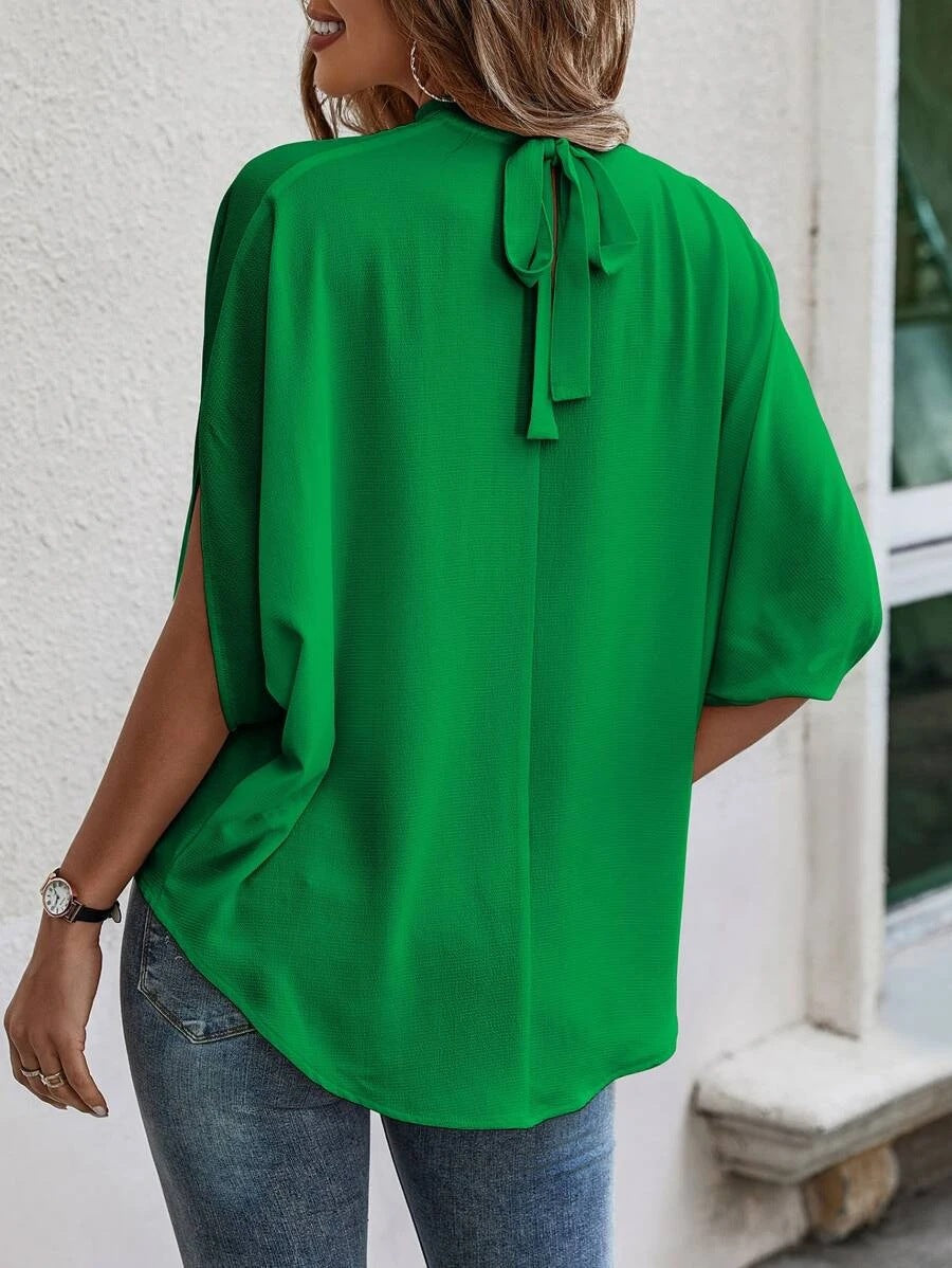Elegantly Styled Blouse for Everyday Wear