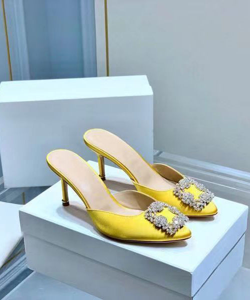 Classic Vintage & Enduringly Stylish Sandals